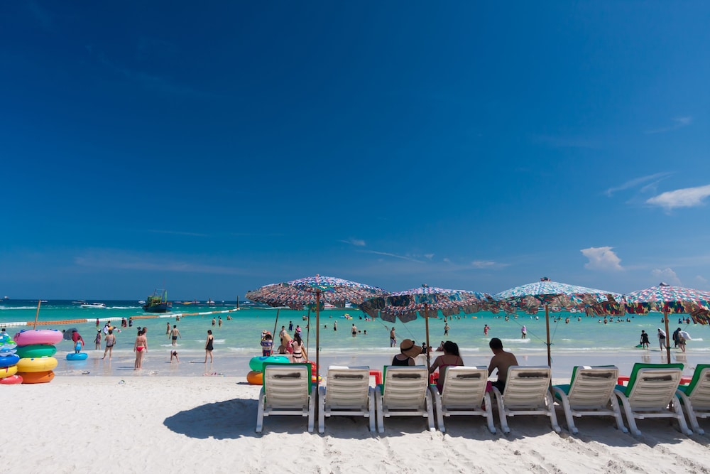 Xanadu Beach Resort