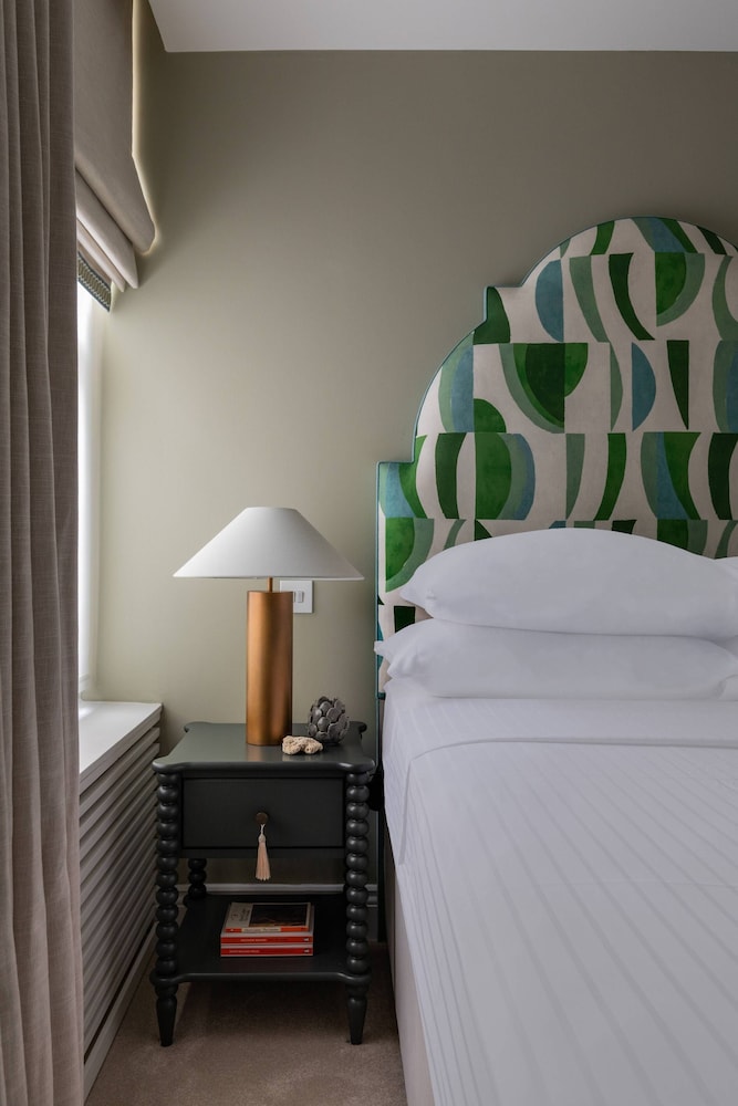Culford Gardens III by Onefinestay