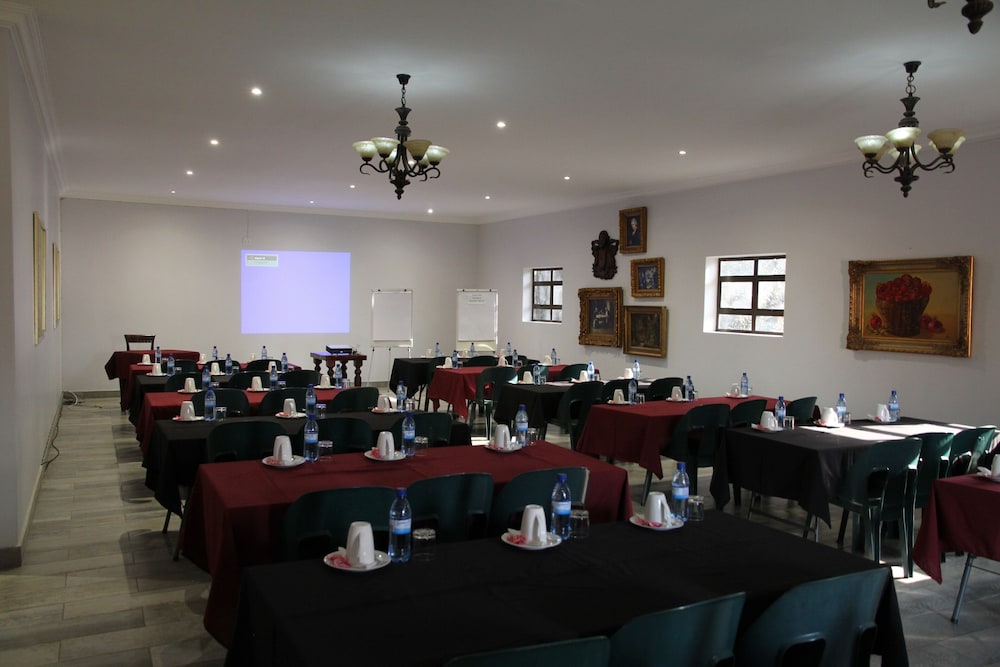 Bambelela Lodge