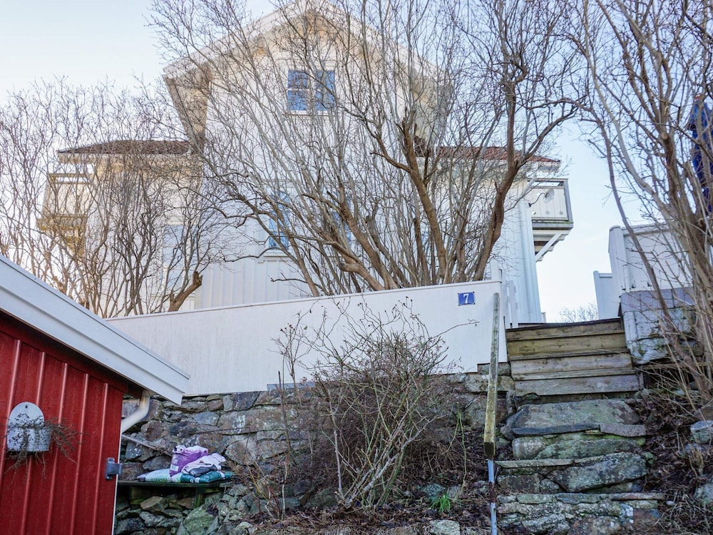 4 Star Holiday Home in Grundsund
