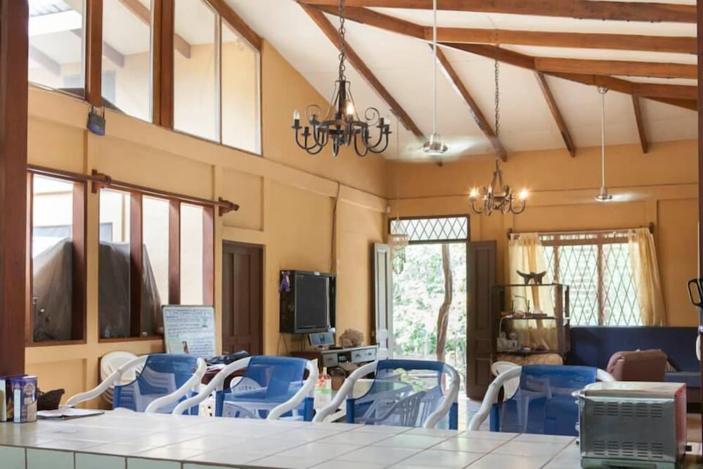 Nosara Beach Hostel