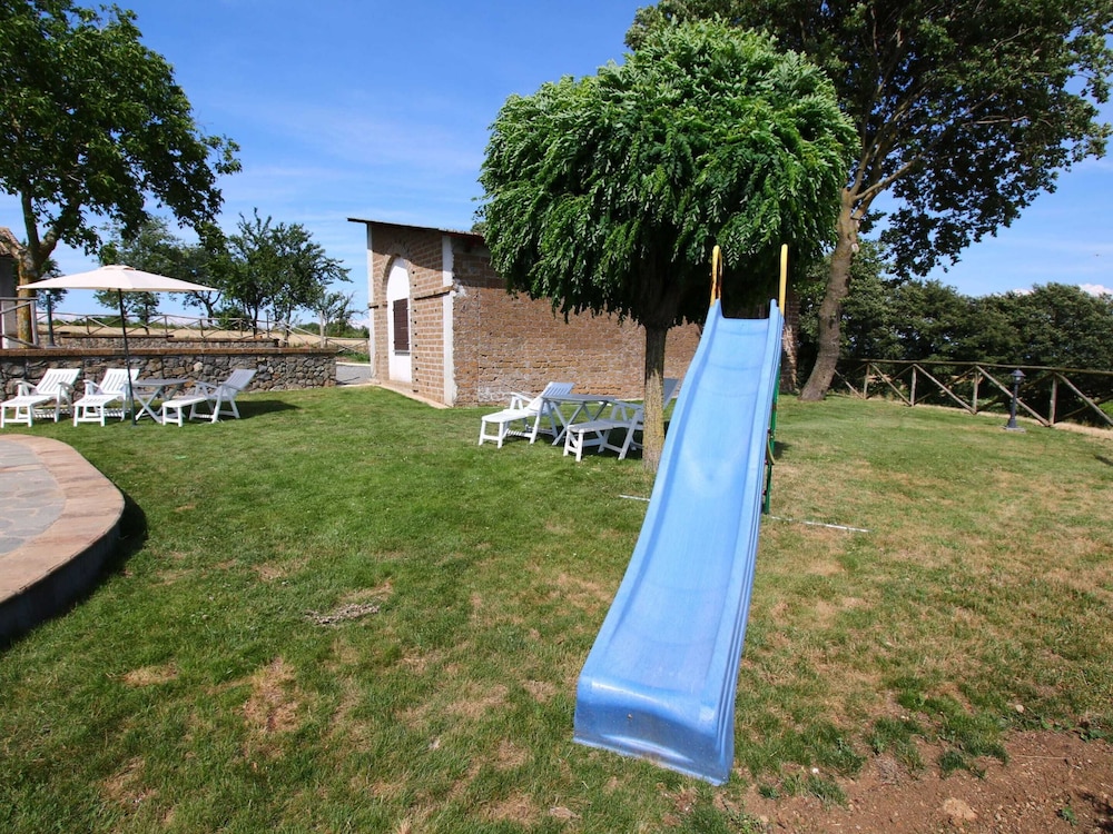 Photo 47