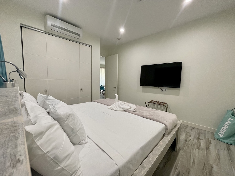 The Cove - Condo Hotel - Perfect Location