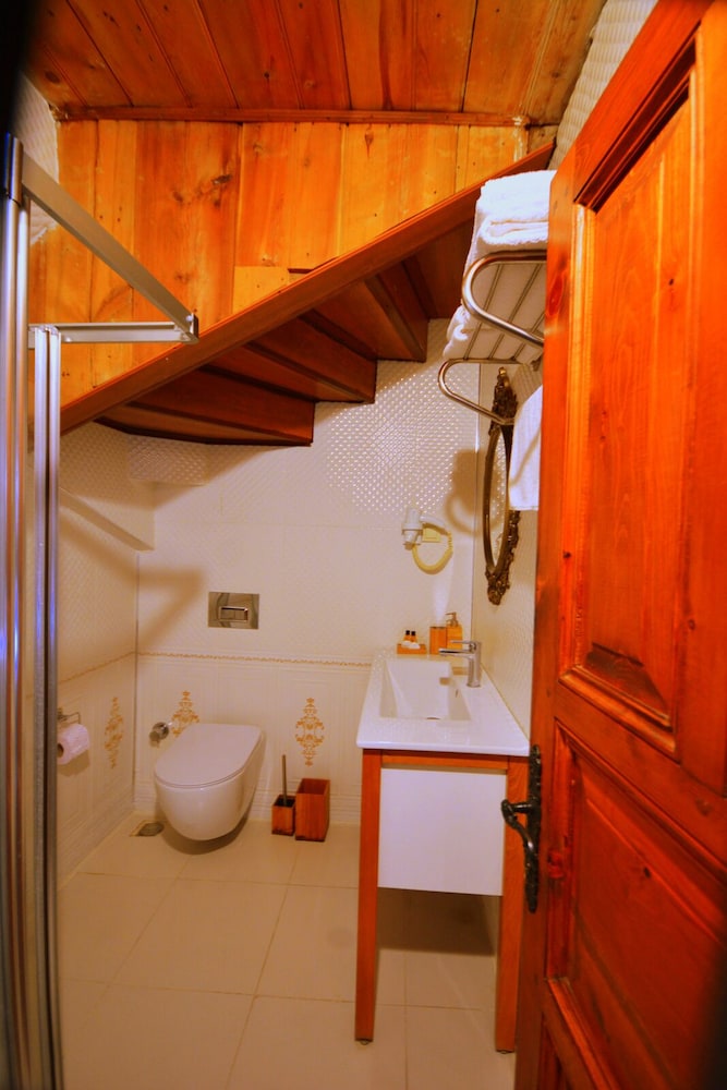 Karauzumler Konagi view 3