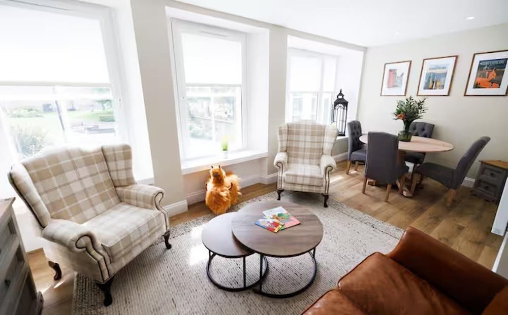 Stylish 3-bed Apartment in the Heritage Quarter