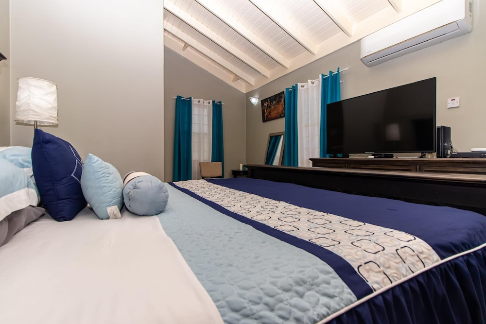 Serenity Retreat Villa Drax Hall