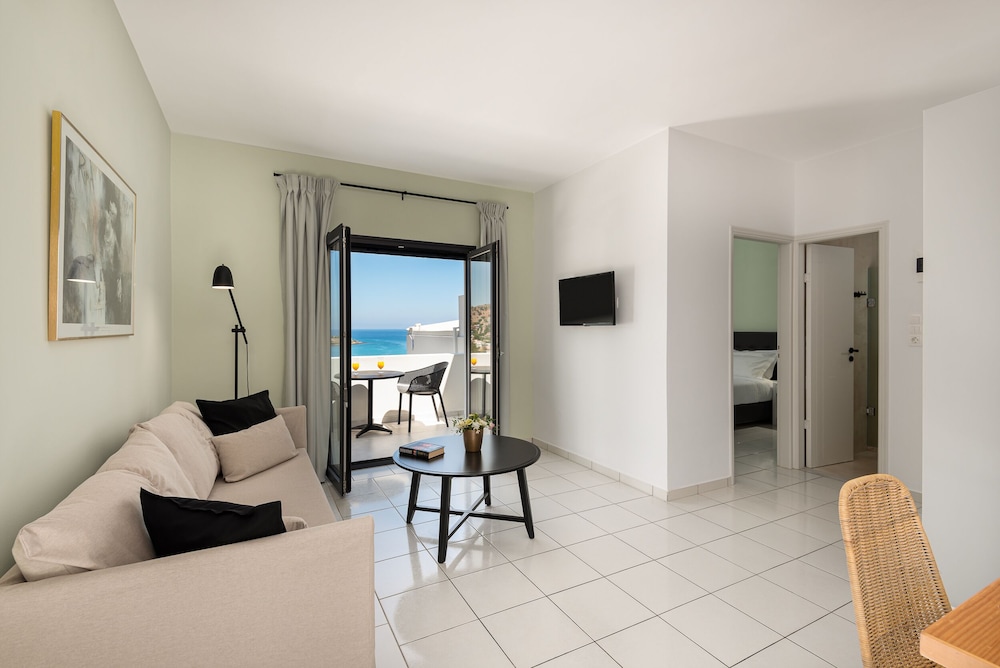 Minois Boutique Hotel - Adults Only view 2