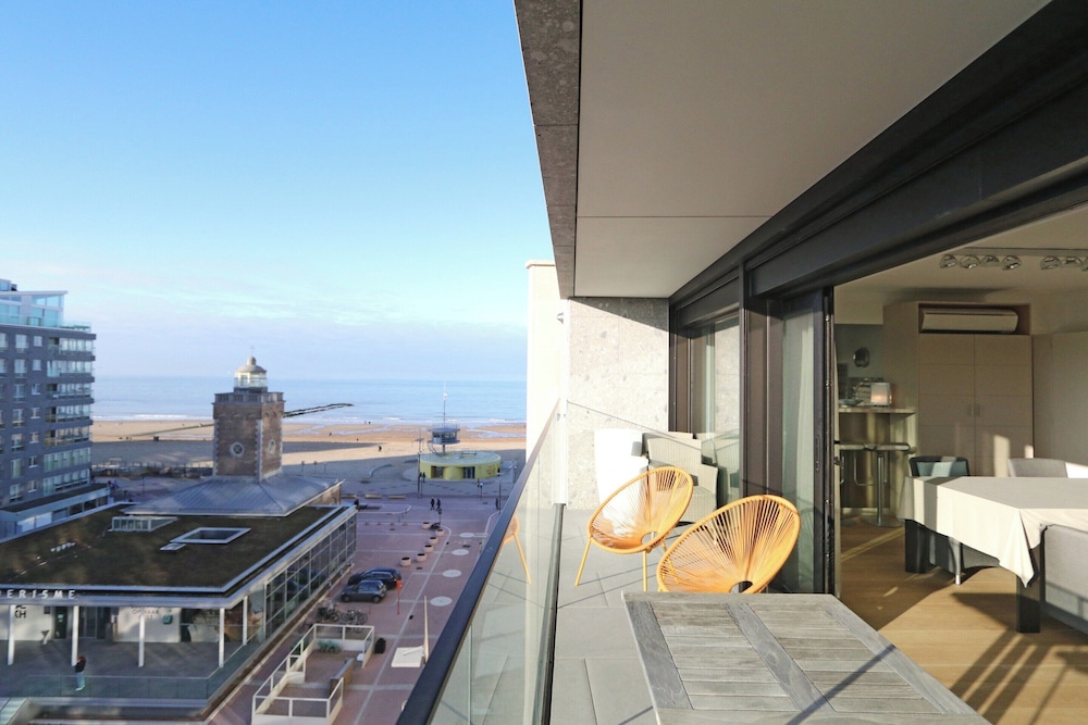 Apartment in Het Zoute With Sea Views