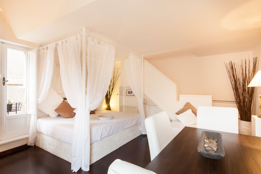 Navona Penthouse