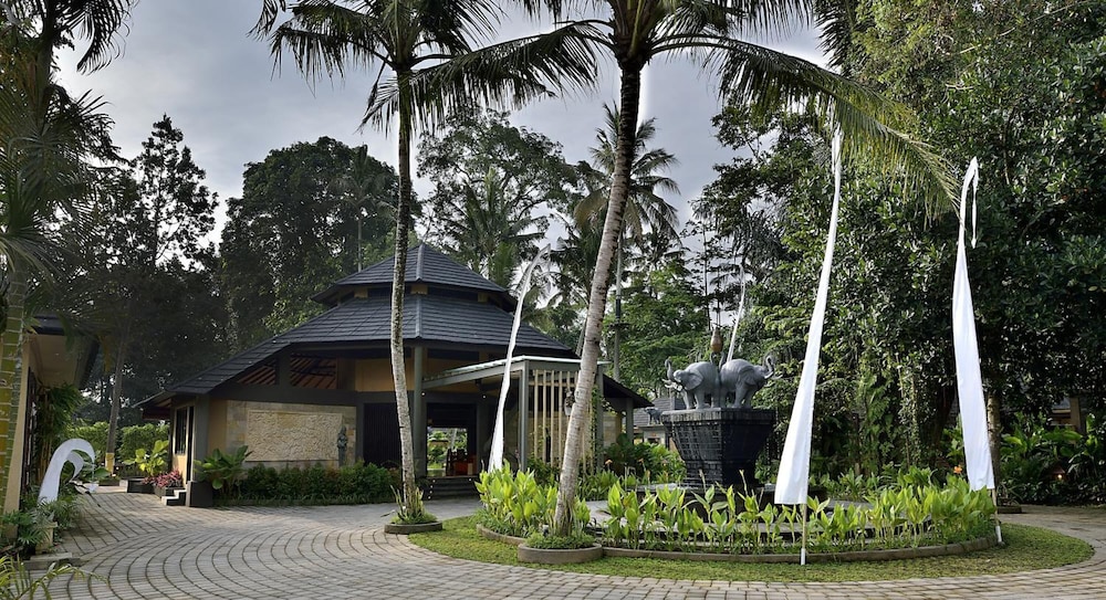 Gino Feruci Villa Ubud