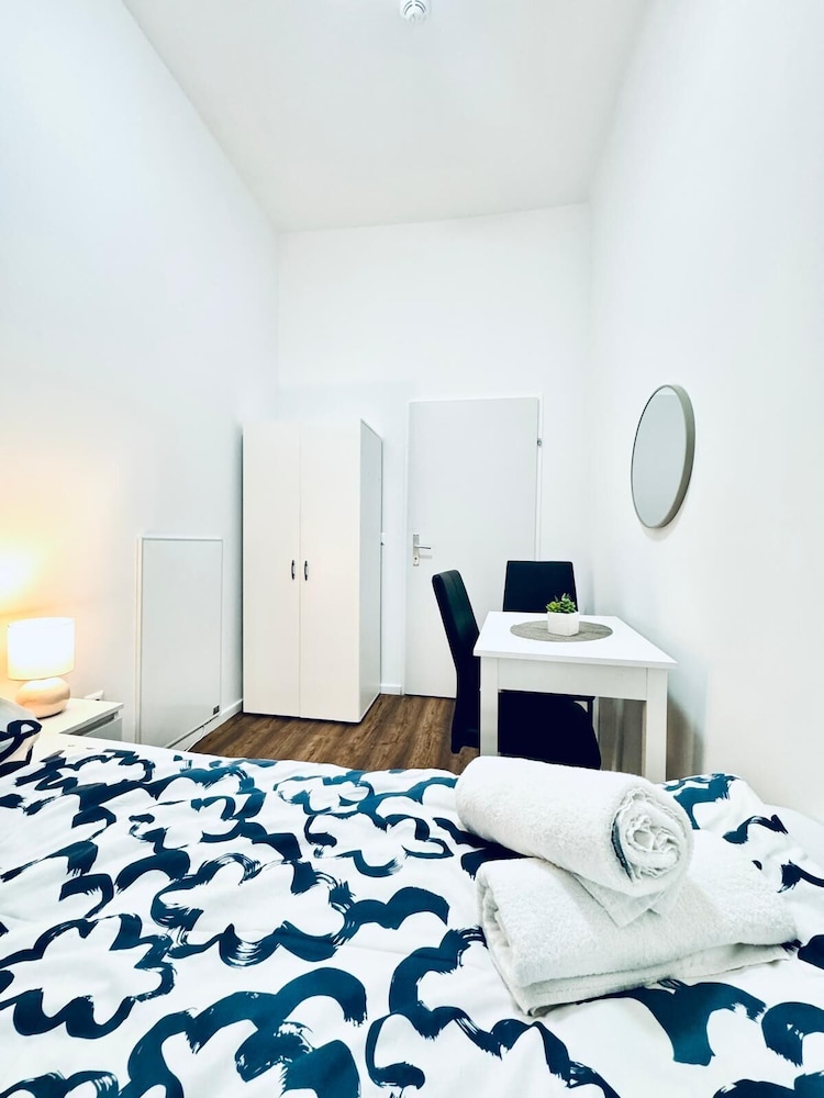 Affordable 5BR Apartment Atzgersdorf
