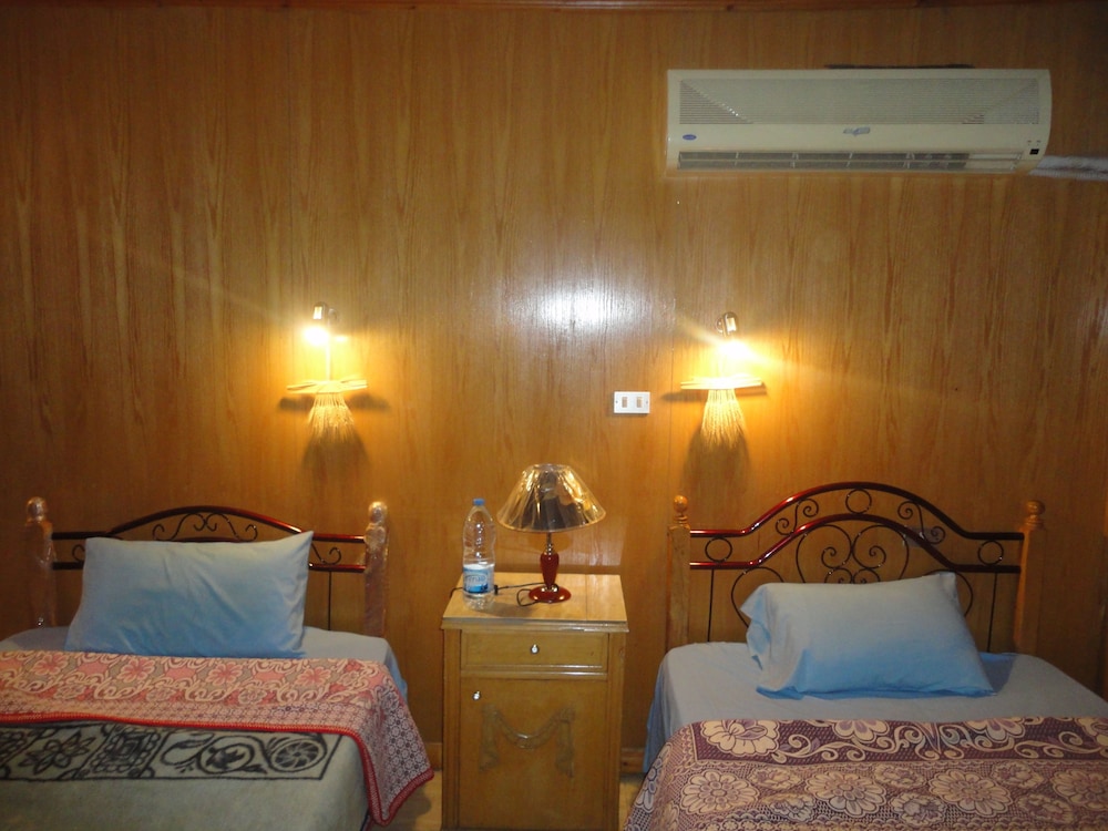 Sphinx Guest House