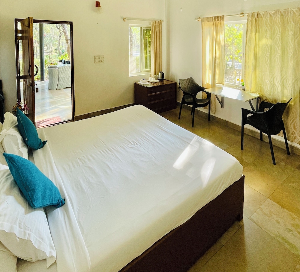 The Hideaway Hosur