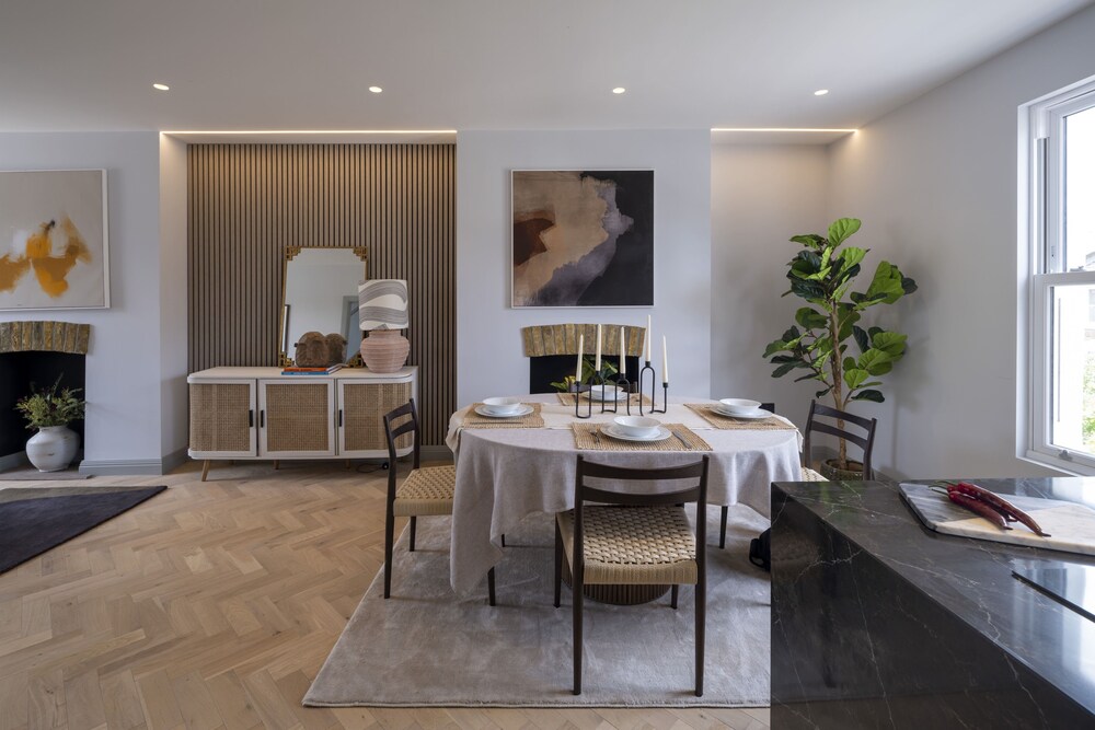 Threefold on Ashmore
