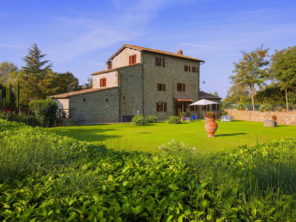 Cortona Vacations - Agriturismo Near Cortona With Swimming Pool - Property Image 39