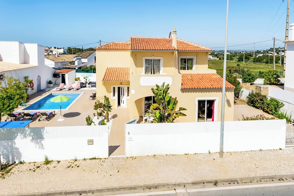 Villa Girassol