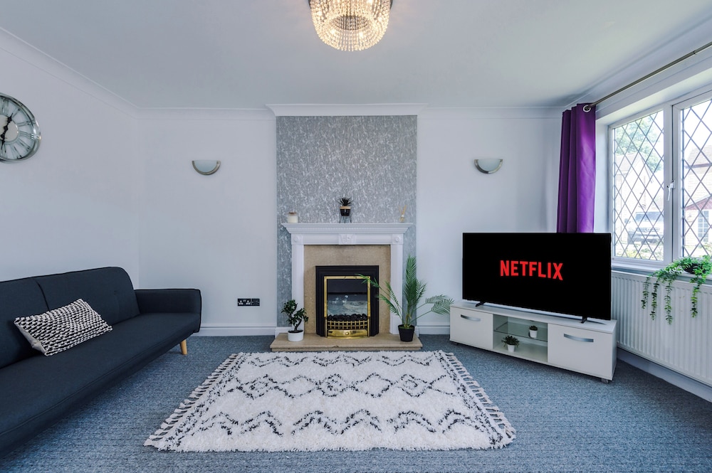 Comfortable Stay - Royd Croft