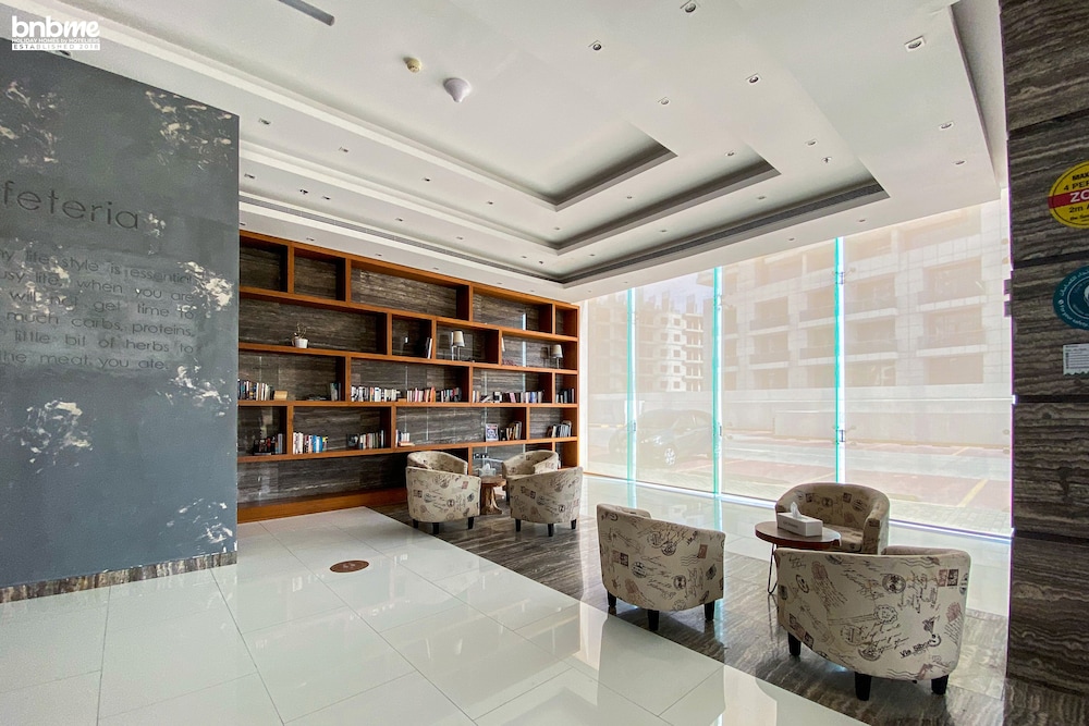 ST-Giovani BTQ-1918 by bnbme homes