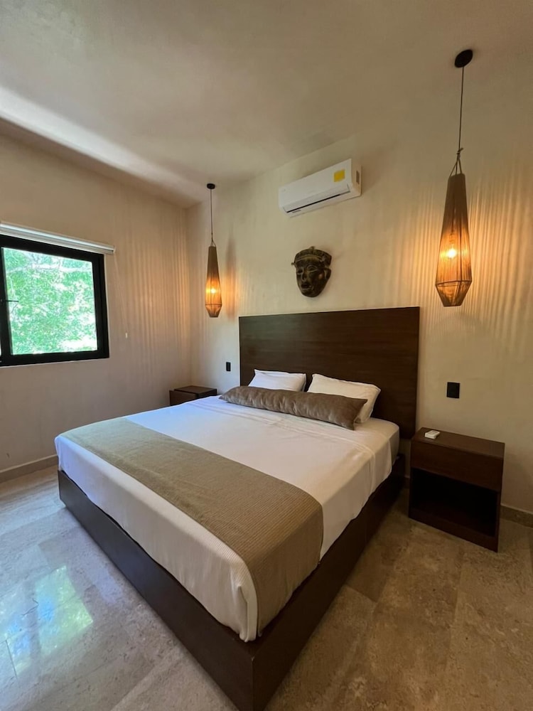 Villa Aaktun