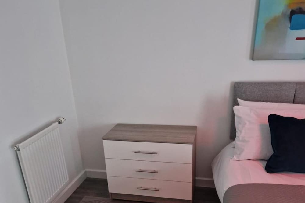Sheffield Serenity House With 4 Bedrooms