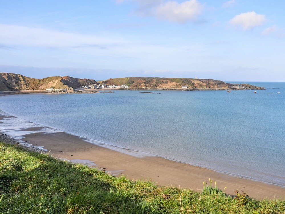 Min Y Mor - Morfa Nefyn