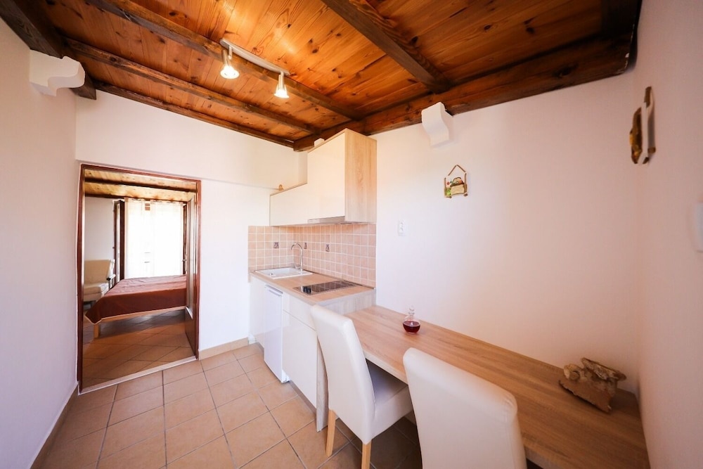 Vesna - 200 m From Beach - A3 view 5