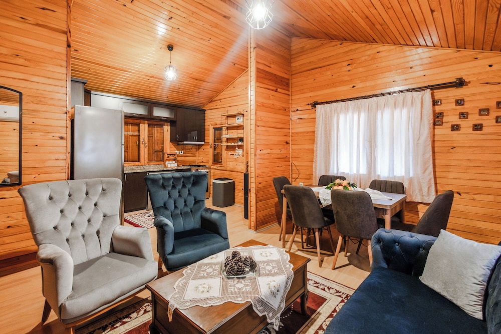 Tatil Evi Dilek Çıralı