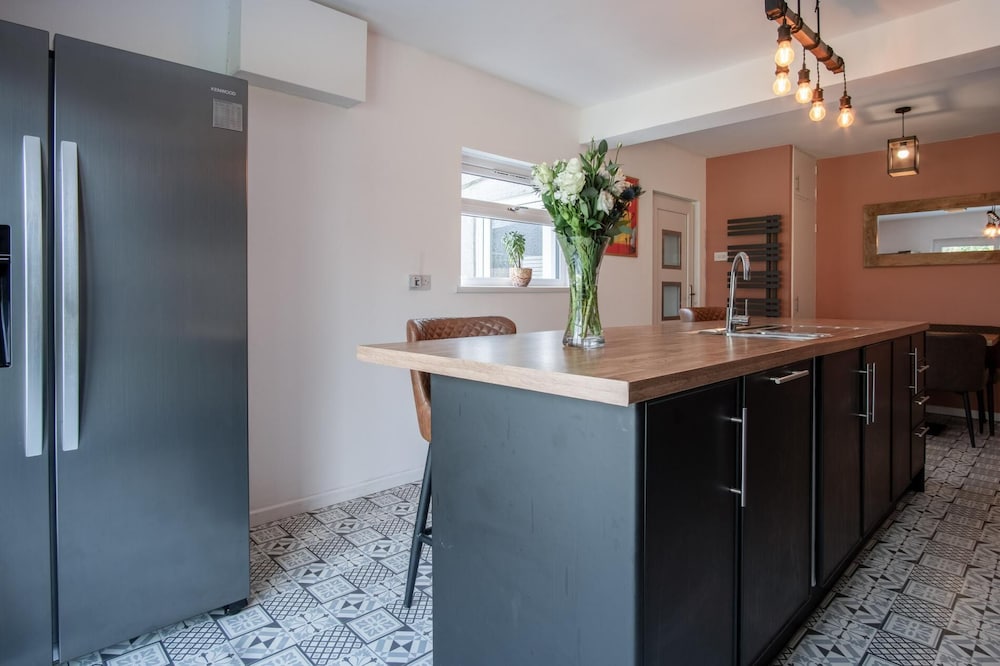 Hazeley - 3 Bedroom Holiday Home - Begelly