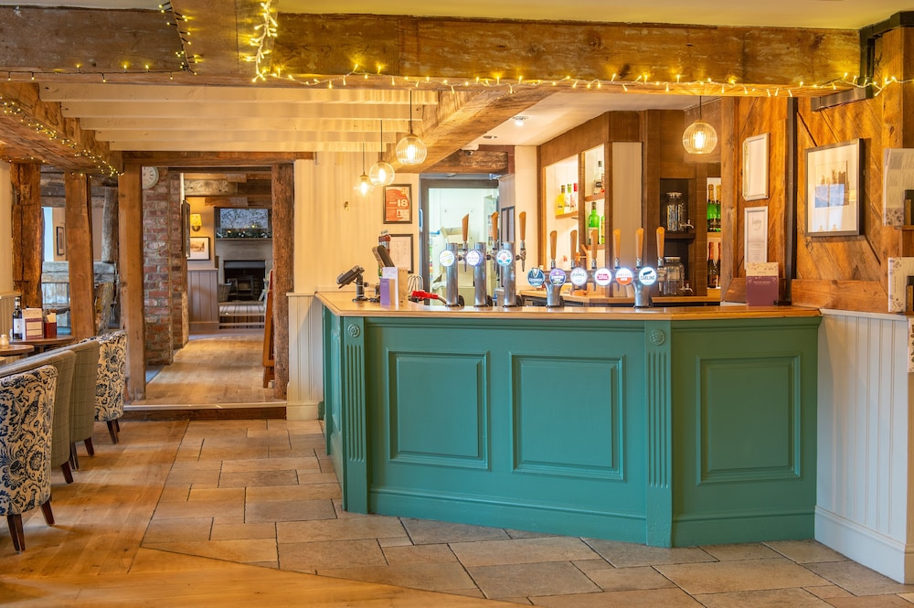 Cross Keys Hotel by Chef and Brewer Collection