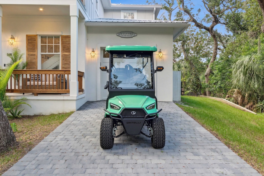 Serenity at Surfside by Avantstay Pool, Porches, Fire Pit & Arcade Near Vilano Beach