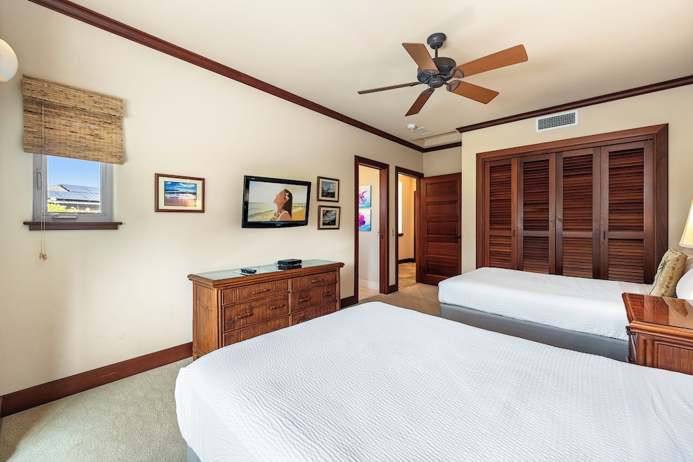 Family-friendly & Romantic Getaway - Beach Club Access- Vrkcv