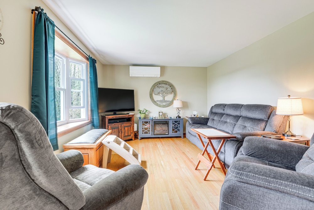 Quaint Massachusetts Home w/ Yard & Grill!