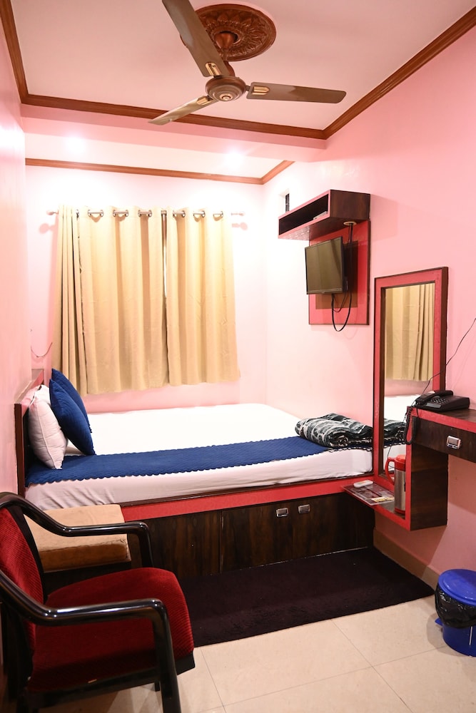 Hotel Aditya