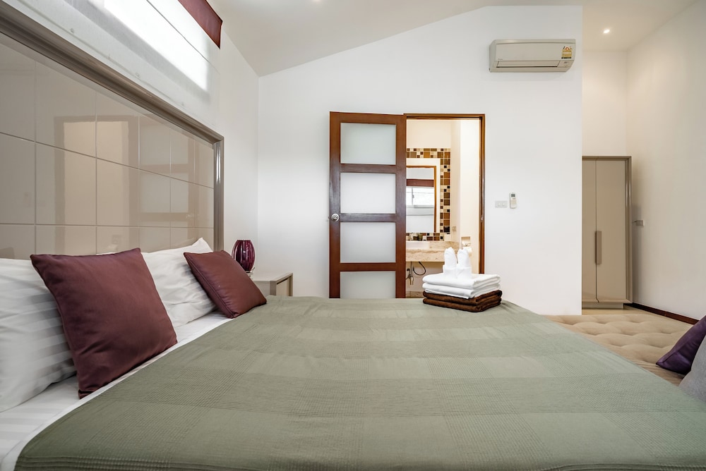 Villa Andre By Villacarte