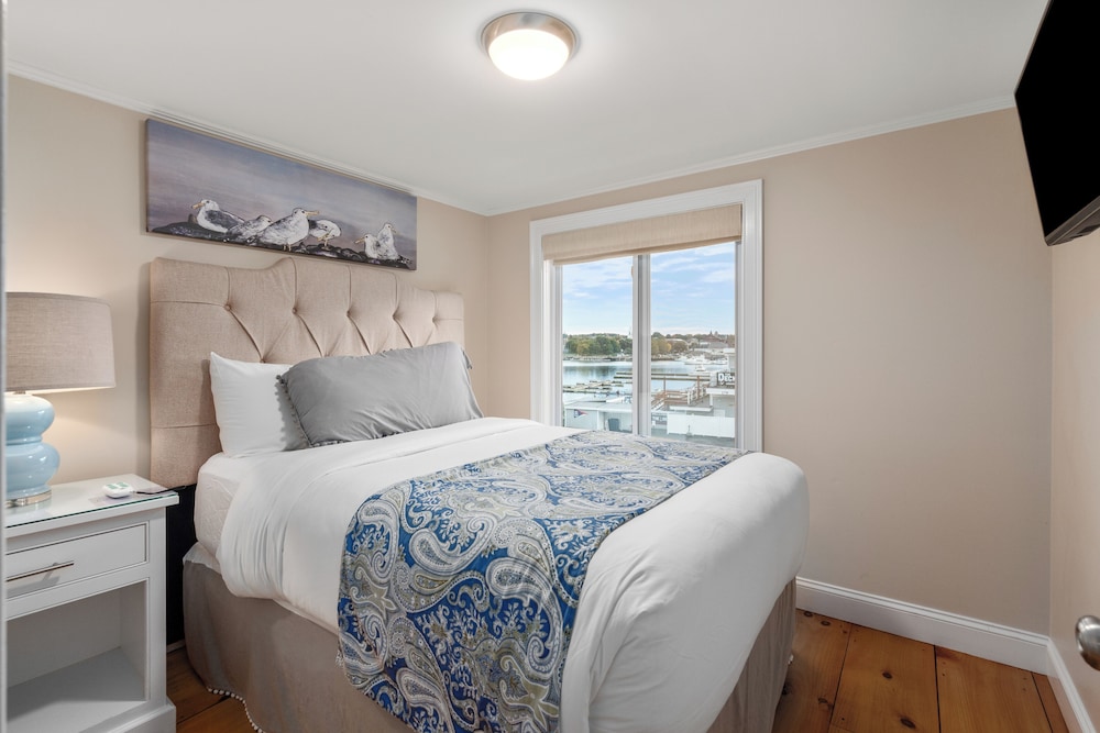Guest House Suites