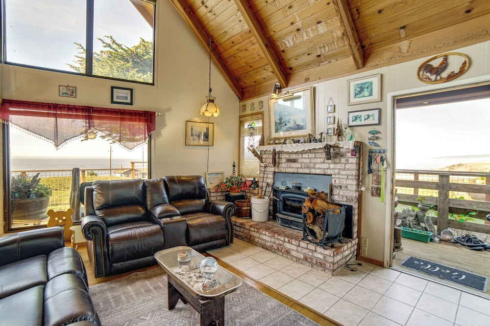 Private Beach Access: Pet-friendly California Gem!