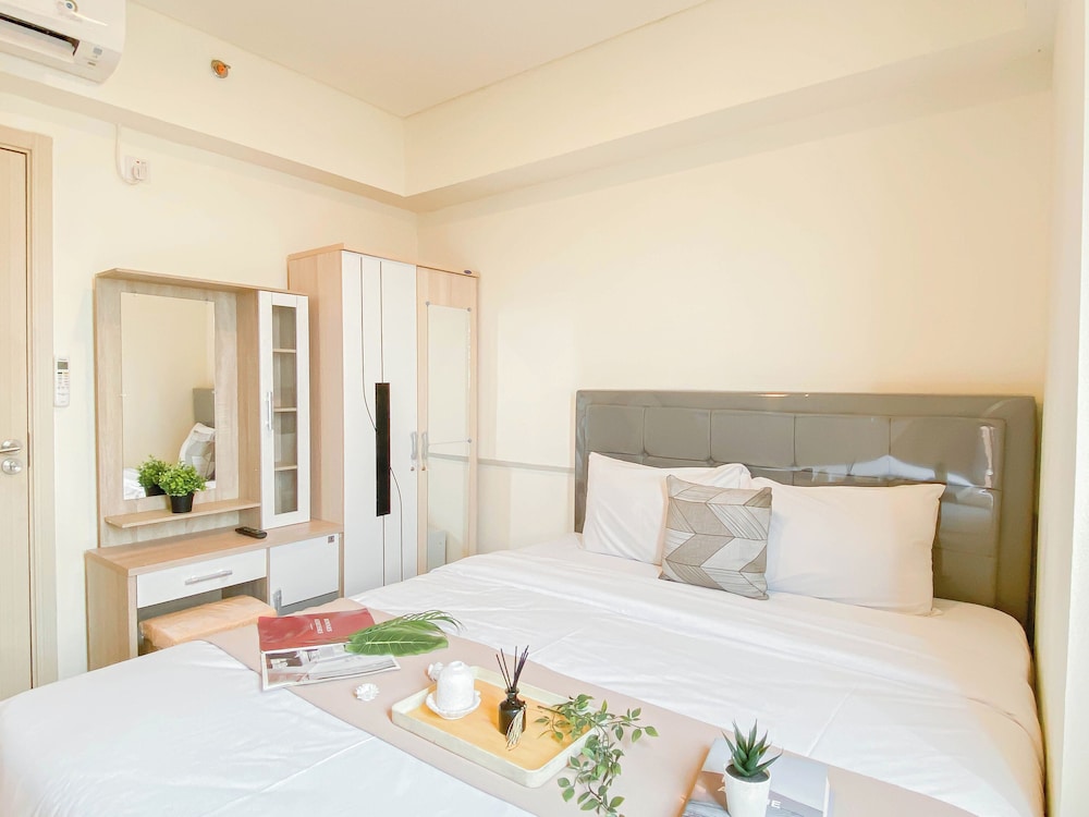 Soft Scandinavian 3Br At Meikarta Apartment