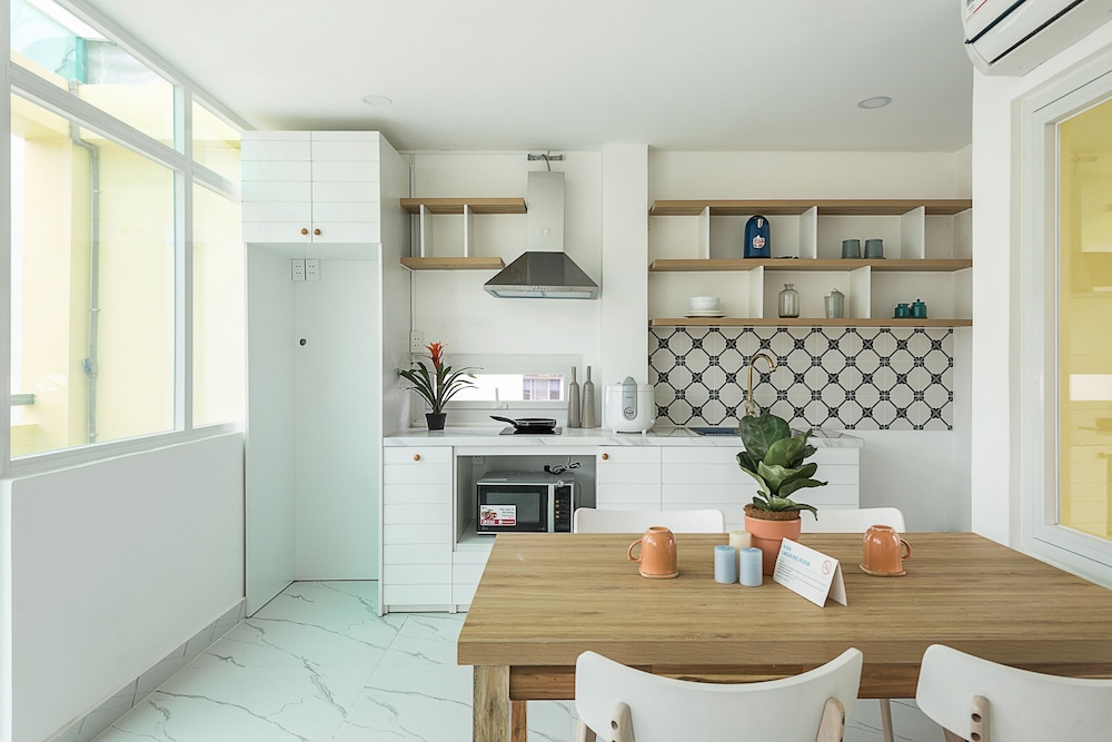 Cozrum Homes May's House