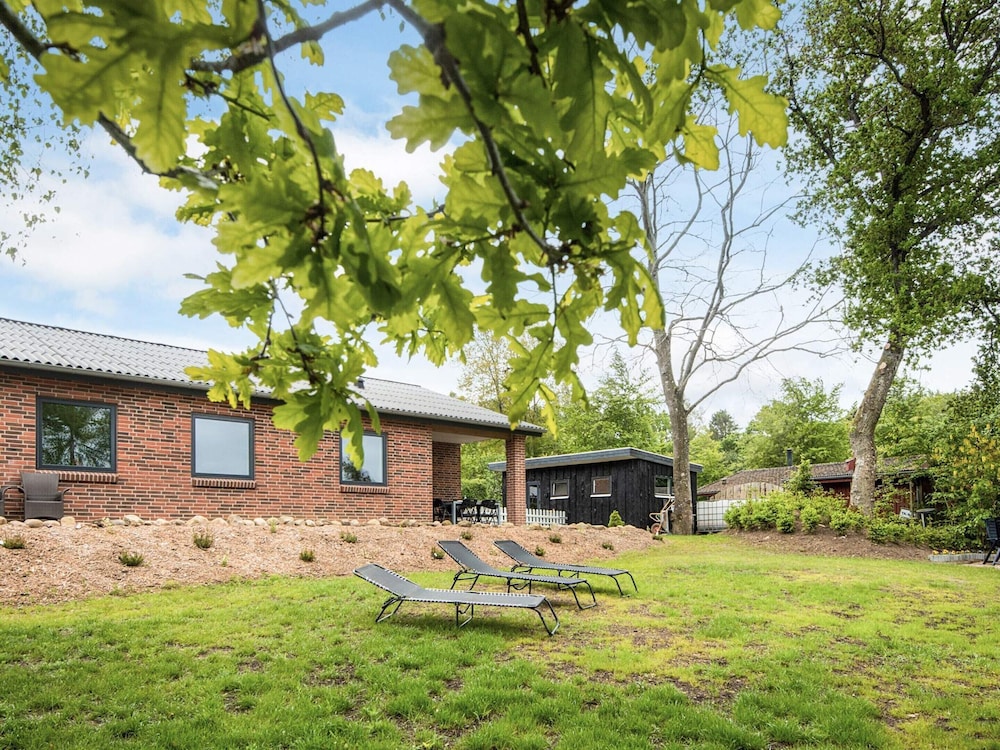 4 Star Holiday Home in Farvang