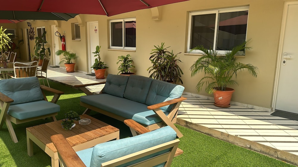 Natalia Guest House