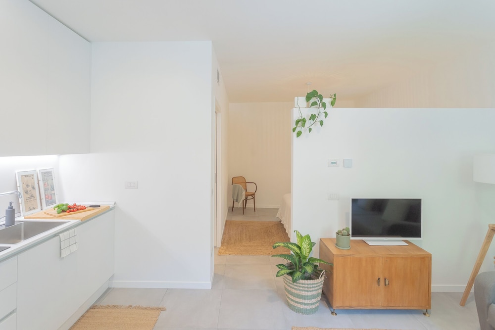 Salvia & Ginepro Apartments by Rent all Como