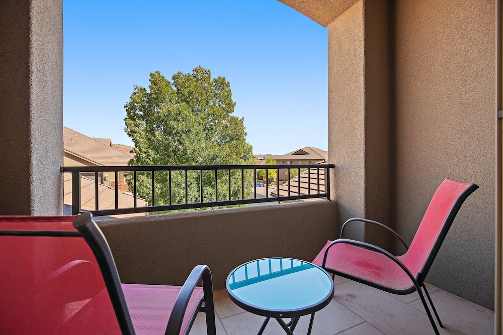 Pebble Beach Retreat At Coral Ridge Resort 4 Bedroom Townhouse