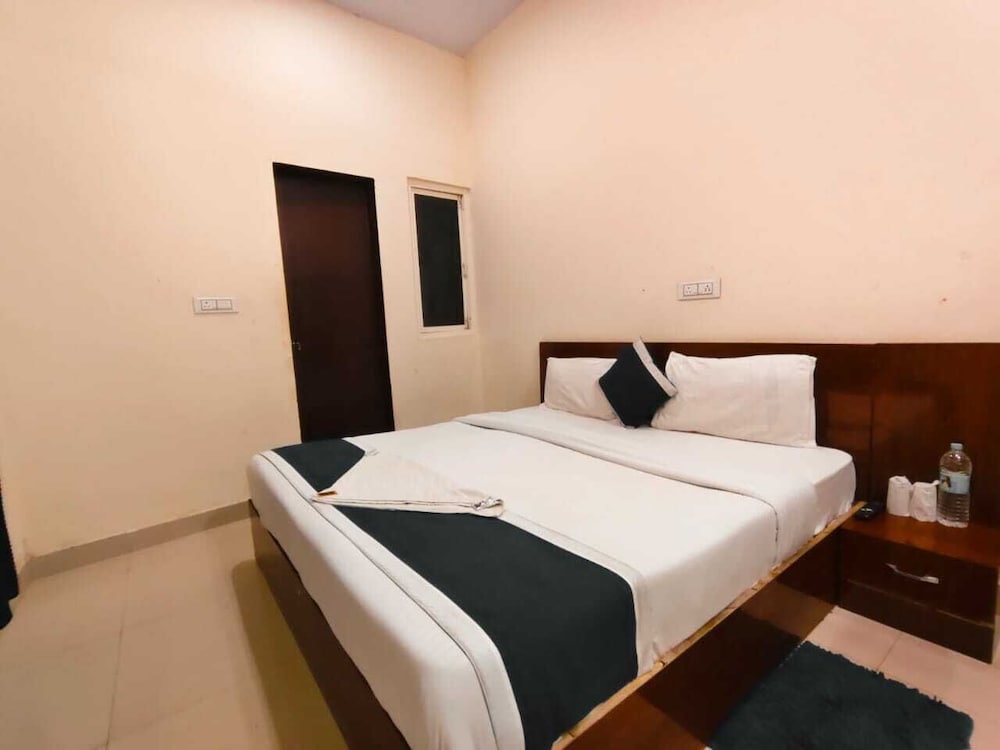 Radhe Shyam Resort By HRG Vrindavan