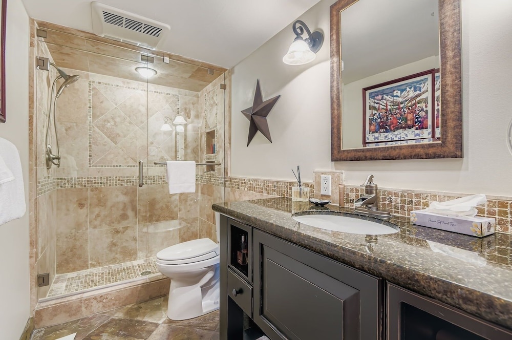 1763 Lakeside Getaway At Deer Valley! 3 Bedroom Home