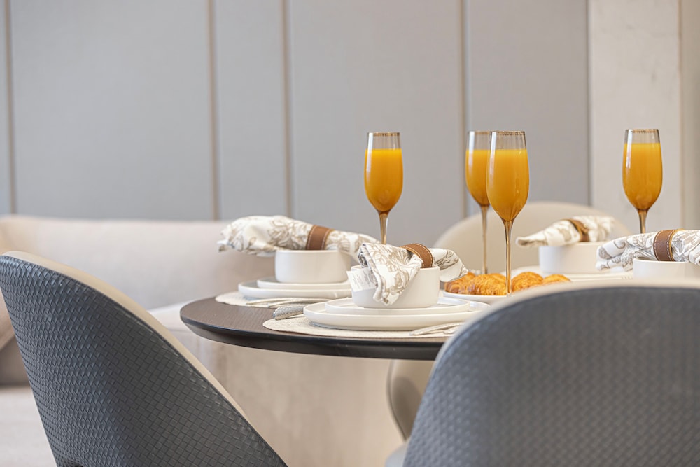 Nobles Suites by Hostiva - City View