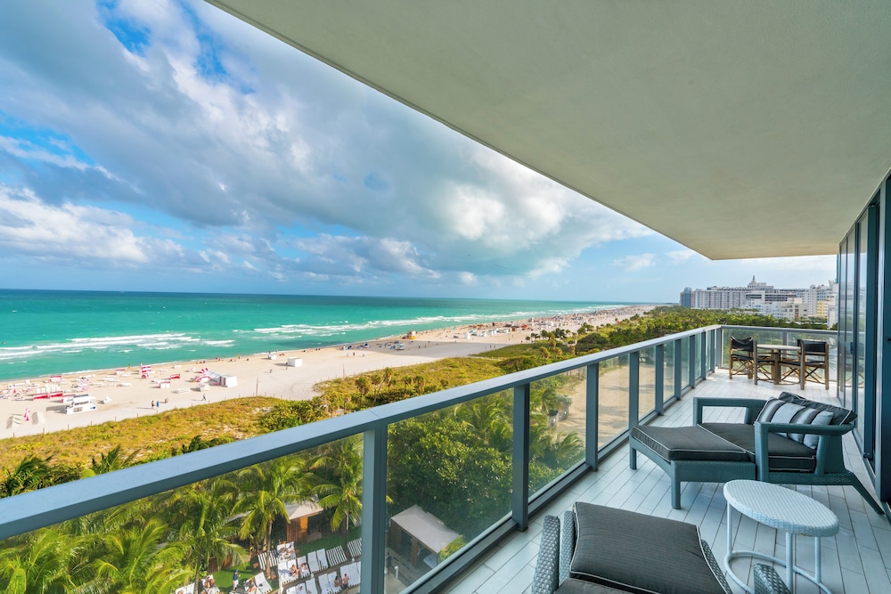Luxury Vacation Rentals in South Beach by LRMB