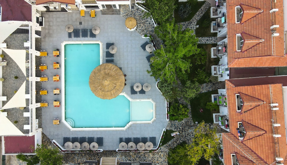Akdeniz Beach Otel - Image 11