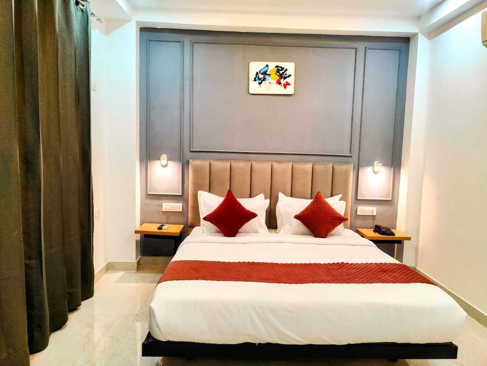 Hotel Mavens House