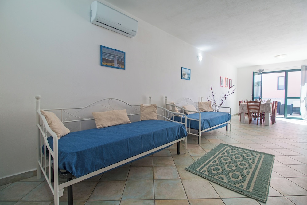Residence Maria Antonia - Grazia Deledda