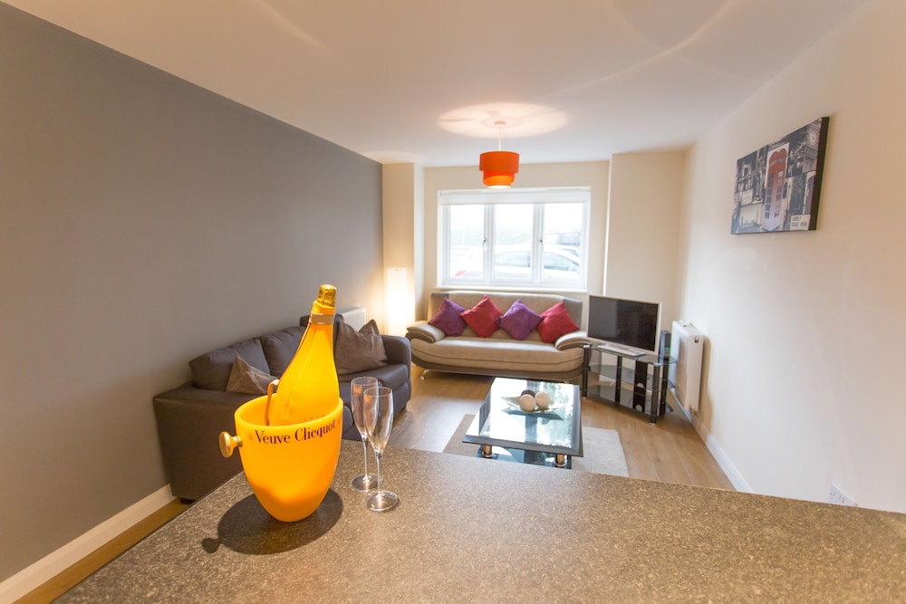 Oxford Vacations - Razia Apartments - Property Image 121